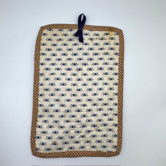 VTG Hand Quilted Wall Hanging 8x12 Gingerbread Man Hearts Buttons Kitchen Decor - Picture 2 of 11